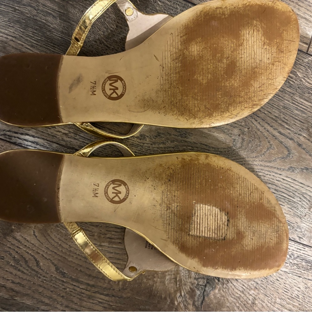 Michael Kors Gold Thong Sandals | MK Logo | Women’s 7.5 - Picture 4 of 5